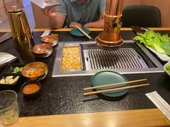-臻牛烤肉