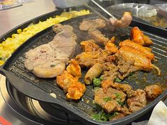 -阿亲家·韩式无限烤肉(春熙路店)