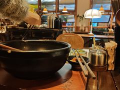 -银米·云南传统过桥米线(双廊黑金冠店)