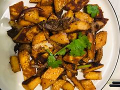 风味馕炒肉-莲香西域·正宗新疆菜(龙华店)