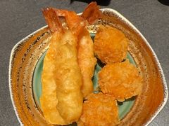 -铭牛烧肉·和牛海鲜自助(高新月牙湖店)