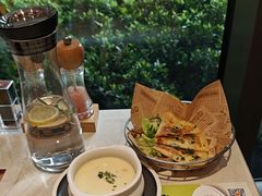 -西语·炭烧牛排(卓越中寰店)