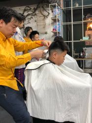 -HG美发设计沙龙