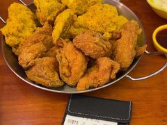 -BHC炸鸡(明洞总店)