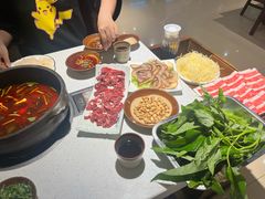 -贵府酸汤牛肉火锅·贵州老字号(飞山街店)