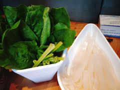 菠菜-额尔敦传统涮火锅·烧烤(鑫源山庄店)