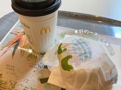 -麦当劳(龙洞店)