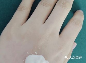 试过最不好用的隔离 - 植村秀泡沫隔离cc霜