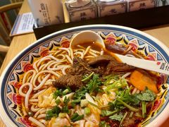 招牌香辣牛腩粉-鑫花溪牛肉米粉(天山店)