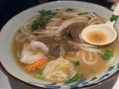 -鑫花溪牛肉米粉(凤凰街创始总店)