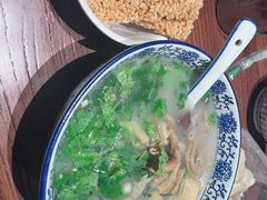 鸭血粉丝汤-小潘记鸭血粉丝汤