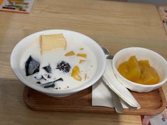 -满记甜品(优客百盛店)
