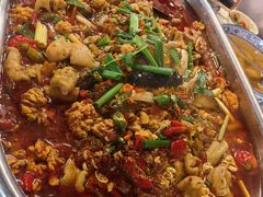 -牟记江湖重庆地标特色菜鱼蛋海鲜羊蝎子(巴南区黑金冠十多年好店)