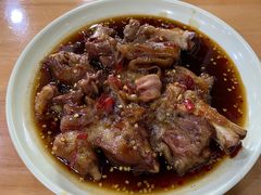辛辣猪蹄-贤花饭店(凯德店)