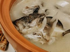 -侬佳蒸菜馆(听潮店)
