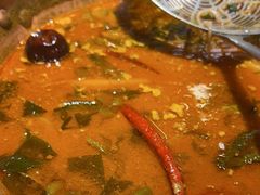 -洱火云南酸菜牛肉火锅(石景山当代商城店)