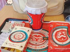 -塔斯汀中国汉堡(夏良地铁口店)