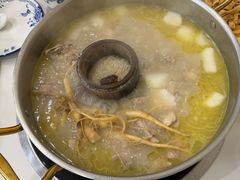 -朴小妹人参鸡汤火锅(长白山万达店)