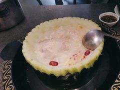 -野迹·石橄榄鸡·烧烤(新洲店)