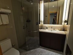 -VANS梵石云境酒店(中山广场富丽华国际公寓店)