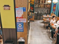 -黄泥岗·地道湖北菜(奥特莱斯店)