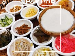 -包整·丝娃娃(一览甲秀楼风景店)