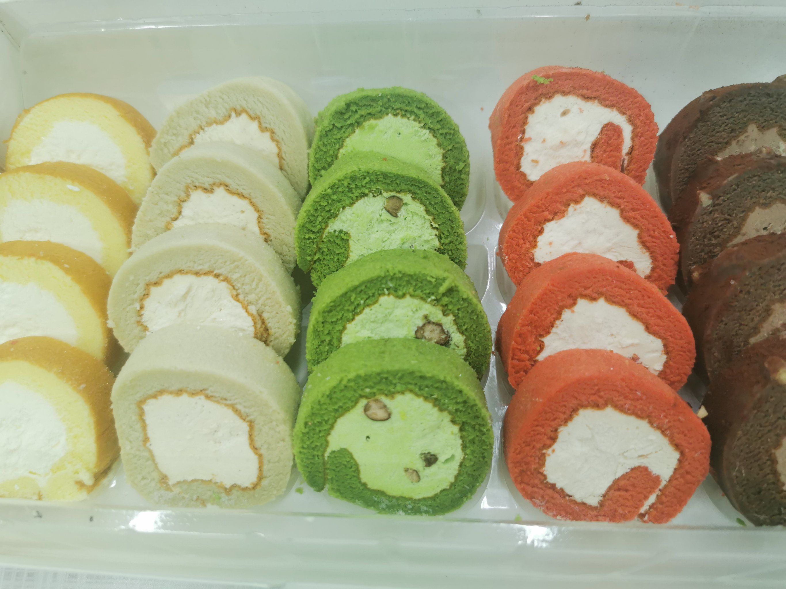 彩虹甜蜜卷卷糕点来袭🌈