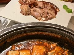 -贝勒爷·酥不腻烤鸭