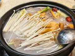 -九寨特色牦牛肉汤锅 羊肉汤锅