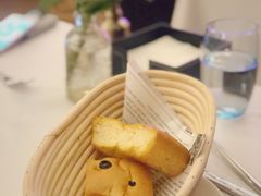 餐前面包-西山人家·二十年老字号农家菜(旺山店)