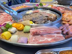 -哈哈碳都·牛肋条无限自助烤肉(台江万达店)