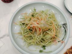 白菜拌蜇皮-老苏扬饭店