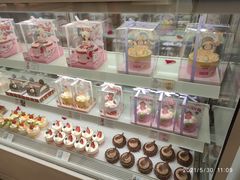 零售区-好利来(团结湖店)