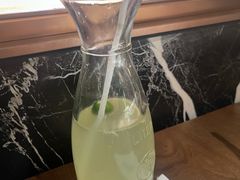 -新白鹿餐厅(滨江银泰店)