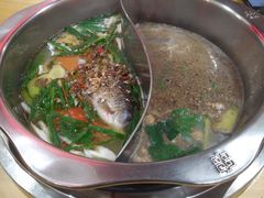 鸳鸯锅底-袁记串串香(人民公园店)