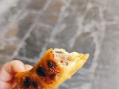 -老新隆牛肉锅贴(新街口店)