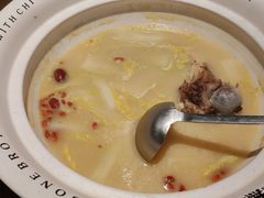 -猪无忌·专做猪肚包鸡20年(乐峰广场店)