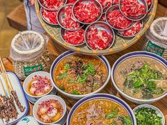 -云阿蛮云南生烫牛肉米线(奉贤路店)