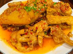 蒜香鸡脚-浩海火烧云傣家菜(京广店)