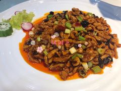 鱼香肉丝-品味居·首店·大连鲜活海鲜大连菜(东港店)