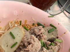 -榮泰米粉湯(Left Shop)