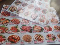 -东海岸人工湖美食村