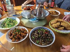 -芦茨金富饭庄·25年老字号·专做稻草鸡