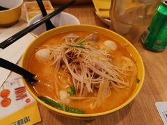 -谭仔米线(皇庭广场店)