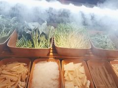 -牛YO寿喜烧·铁板烧和牛火锅自助(市府恒隆店)