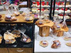 -汉柏麦香德国面包房(海信店)