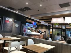 大堂-肯德基(珠峰店)