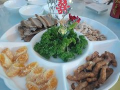 卤味甜点拼盘-临江酒店-中餐厅