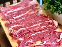 鲜切小黄牛-月满大江火锅(总府路店)