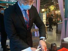 -沪小胖小龙虾(淮海中路旗舰店)